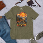 Chase The last Light Hiking Sun T-Shirt - Snappy Mood