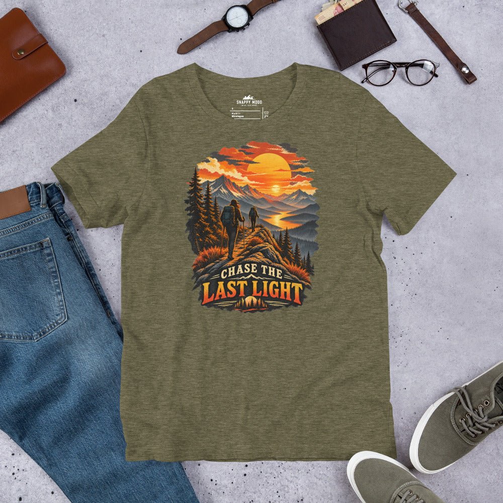 Chase The last Light Hiking Sun T-Shirt - Snappy Mood