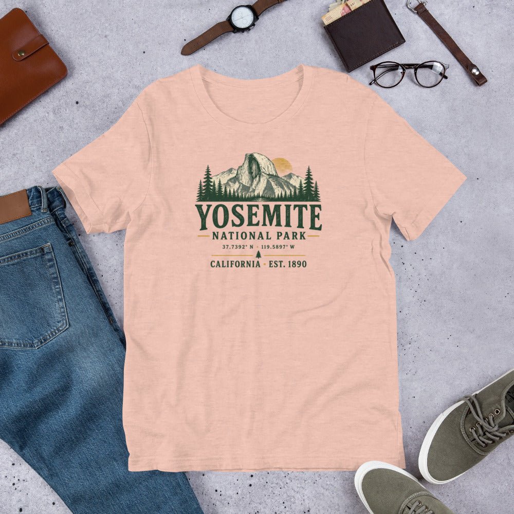 Yosemite National Park Half Doem Hiking T-Shirt - Snappymood