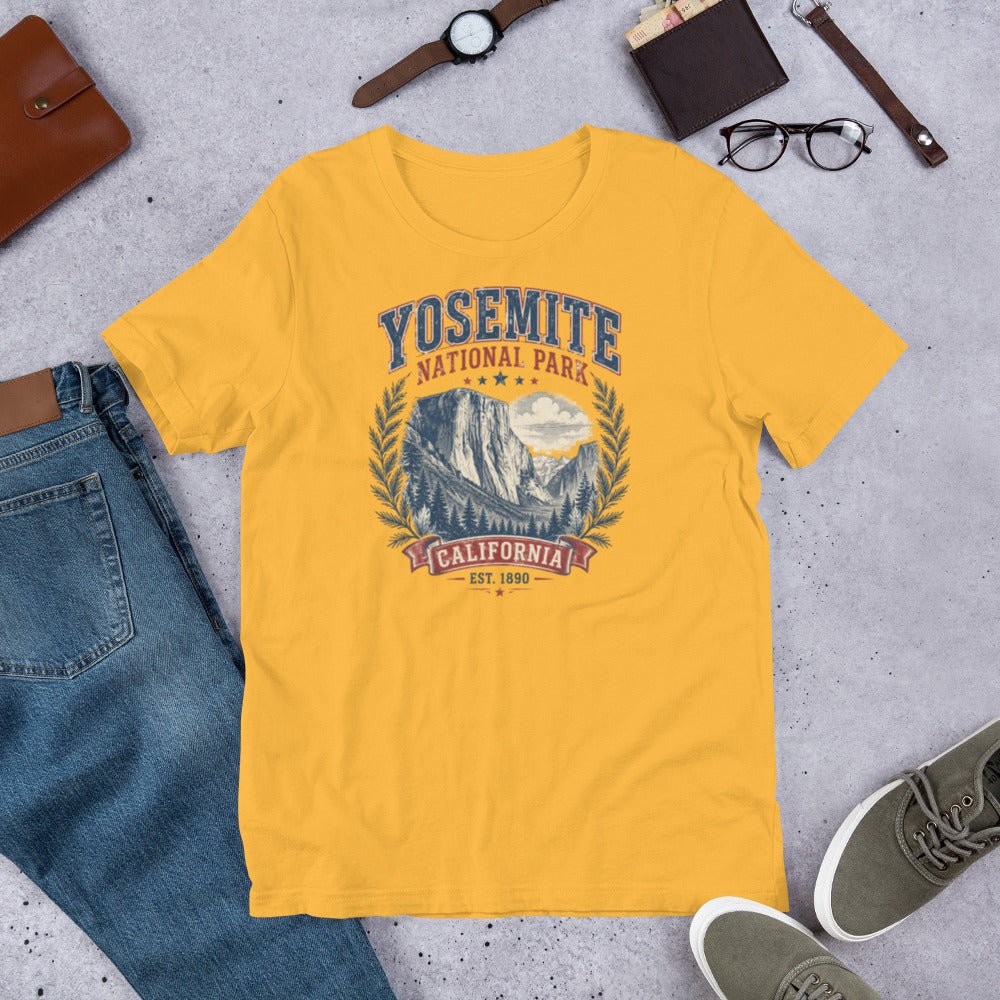 Yosemite National Park Trail Hiking T-Shirt - Snappymood