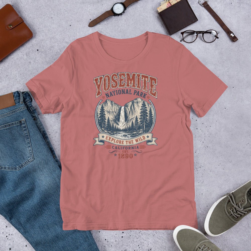 Yosemite National Park Hiking T-Shirt - Snappymood