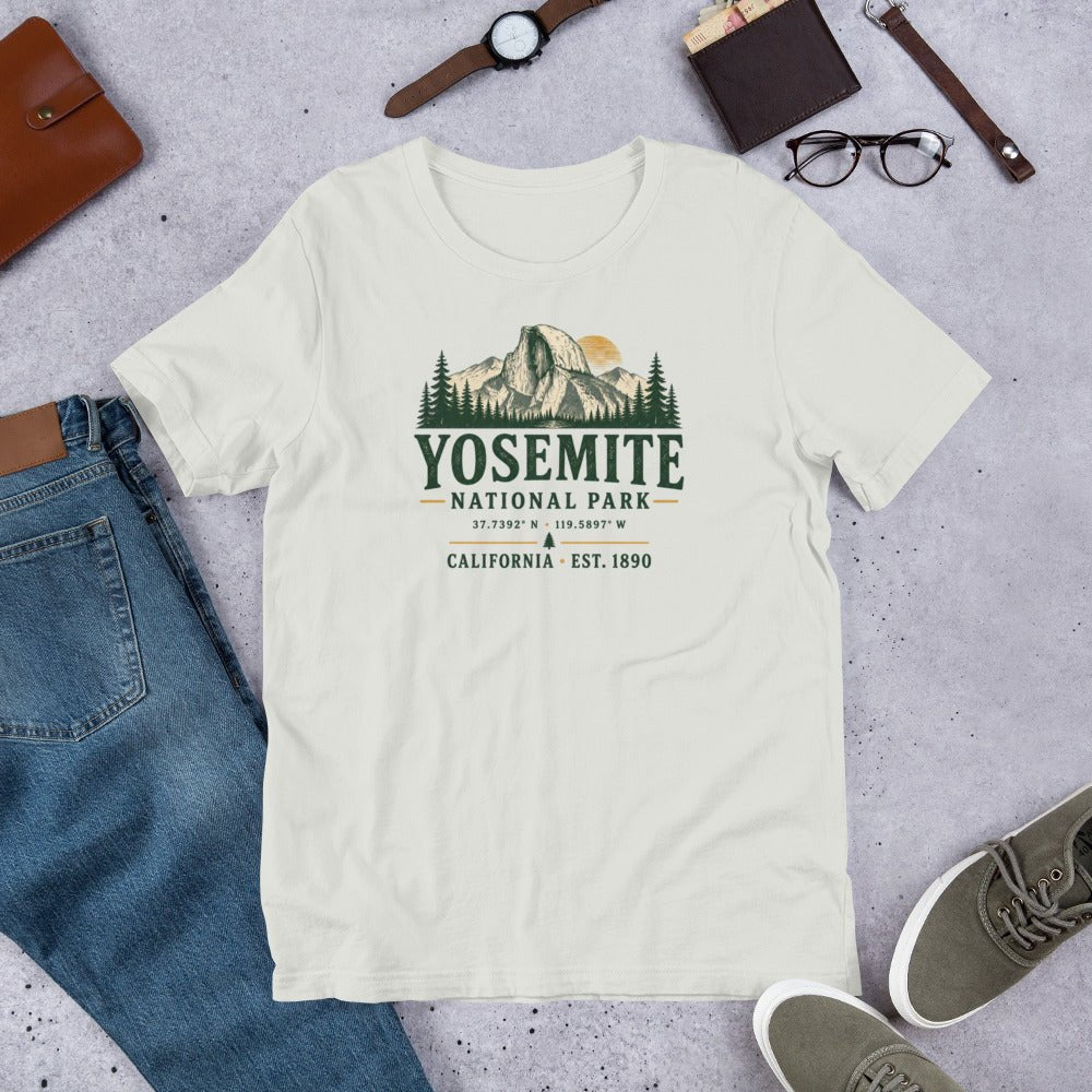 Yosemite National Park Half Doem Hiking T-Shirt - Snappymood
