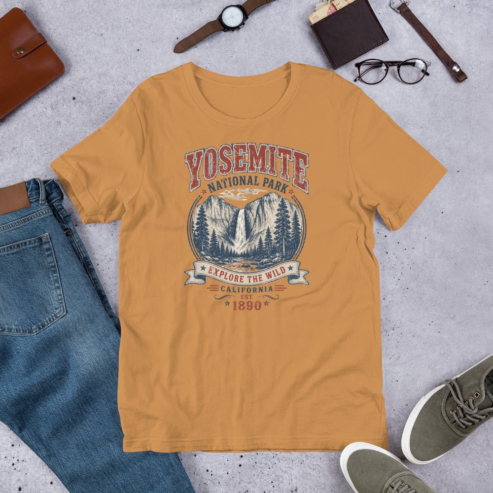 Yosemite National Park Waterfall Hiking T-Shirt - Snappymood